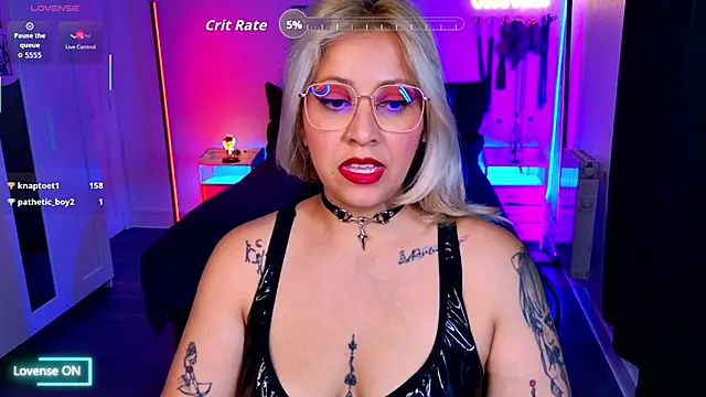 blackwidow_s1's Live Chat Room