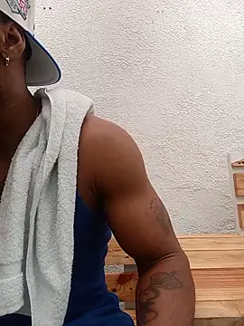 دردشة Dante_Knox الجنسية المباشرة