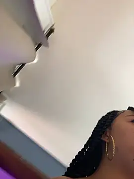 _PRETTYANGEL_'s Webcam Show