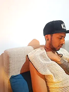 Show de DanteIzan na webcam