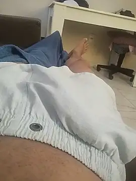 Jhowbracho – webcam-show