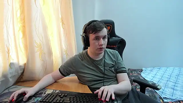 iliaskrislove Pertunjukan Webcam