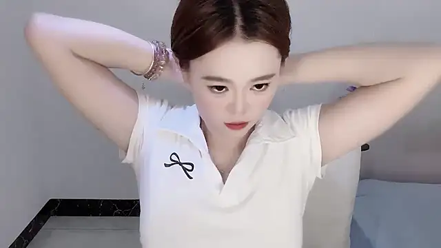 Amireux-8's Webcam Show