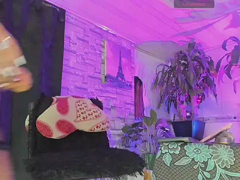 BeautyCatalella1 Adlı Modelin Web Kamerası Şovu