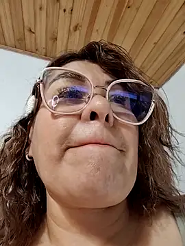 Онлайн чат XXX AlexxiaaMat