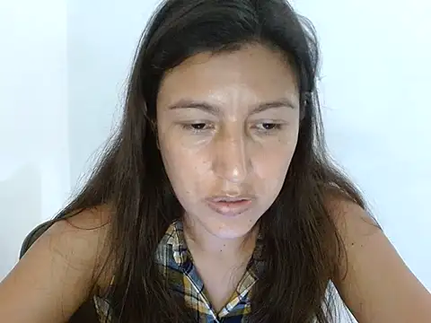 SarahFriendly – Naživo XXX chat
