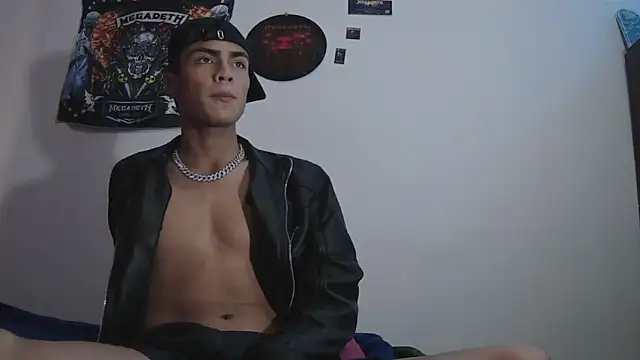 Fenix_hardcock 现场XXX聊天