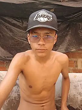 flaco_vergoon's Live XXX Chat
