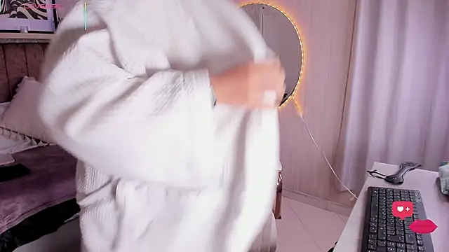 Anseru_ Adlı Modelin Canlı XXX Sohbeti