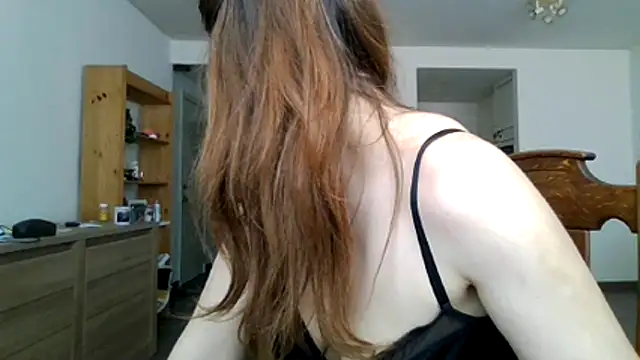 JasmineGlamour Adlı Modelin Canlı XXX Sohbeti