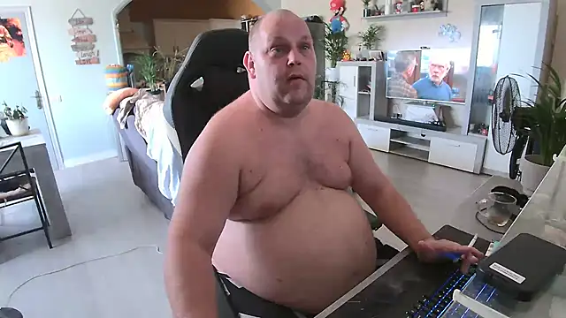 Hotfire-112 Chat XXX live