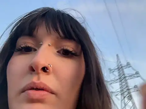 virusDoll Live XXX-chat