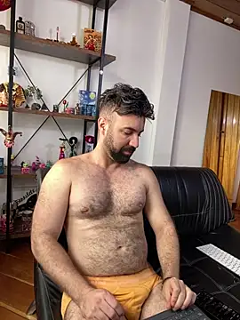 ADONIS_ART01 Adlı Modelin Canlı XXX Sohbeti