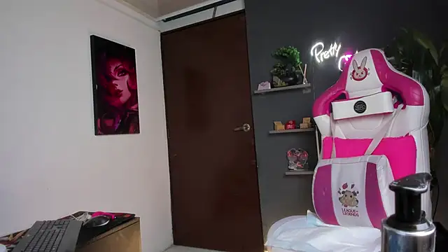 Chat XXX ao vivo de Emilyjhonson_01