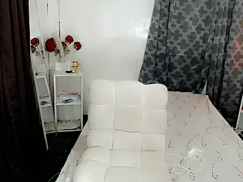 دردشة Nozomi_Wu الجنسية المباشرة