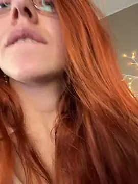 PollyVinice live XXX chat