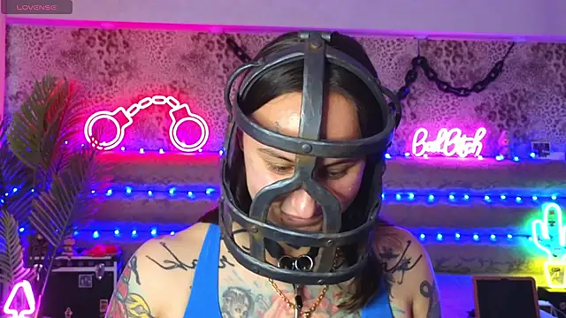 Cool_Freak_ 网络视讯表演