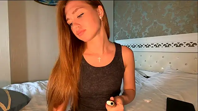 XXX chat uživo modela NamiRedhead