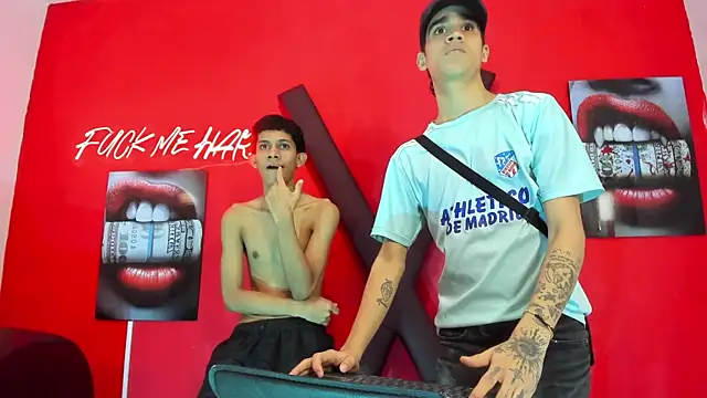 عرض كام TWINKS_BOYSX