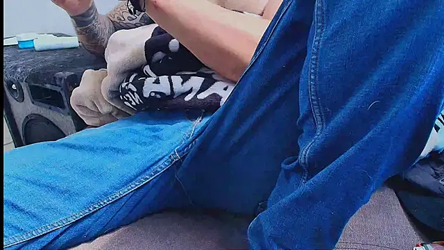thomas_gun 라이브 XXX 채팅