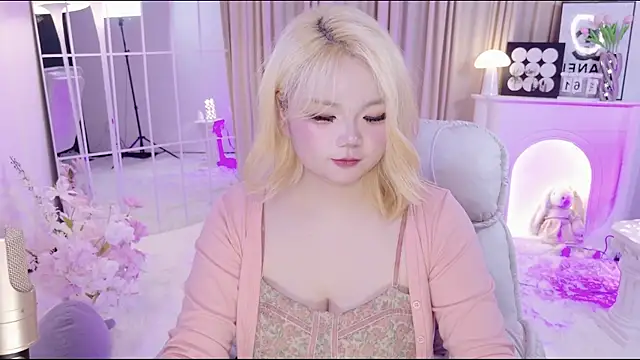 YangYang-999 Show Webcam