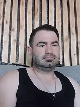 Chat XXX en directo de yuyukyler