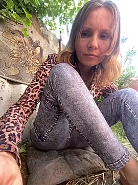Anita-Smith élő XXX-chatje