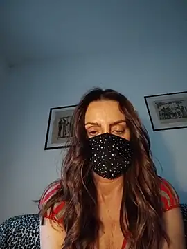 دردشة Akemi_rossi الجنسية المباشرة