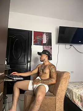 Chat XXX Live Kenny_romano