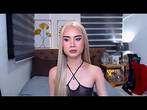 JuicyCockThea – webcam-show