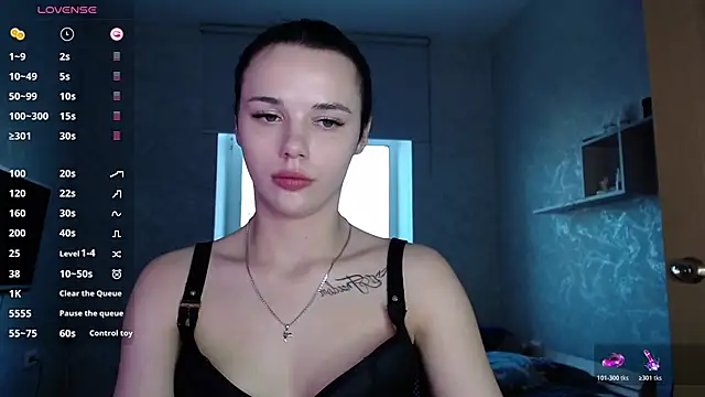 Chat XXX ao vivo de Kseni_a