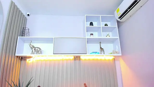 natalyWilliams Adlı Modelin Canlı Sohbet Odası