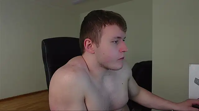 Онлайн чат XXX Richard_Dullas