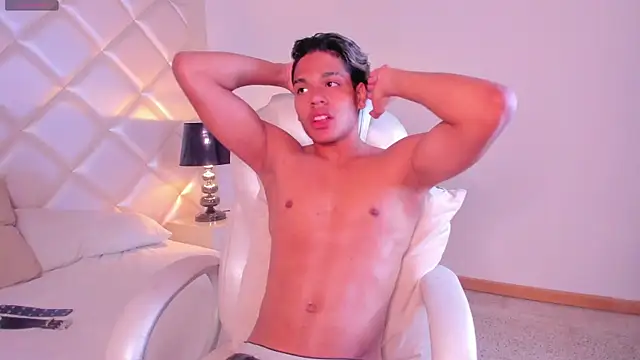 Marco_deluxe 现场XXX聊天