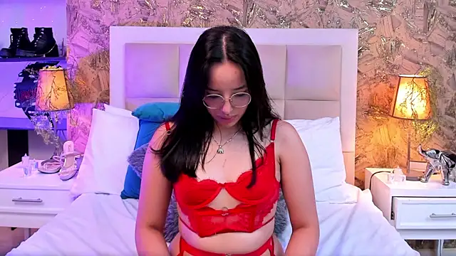 ValkyriaSteel – Naživo XXX chat