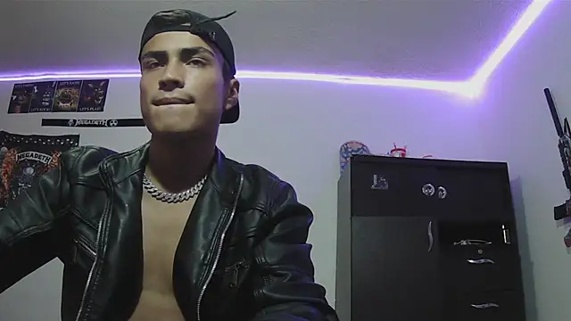 Fenix_hardcock's Webcam Show