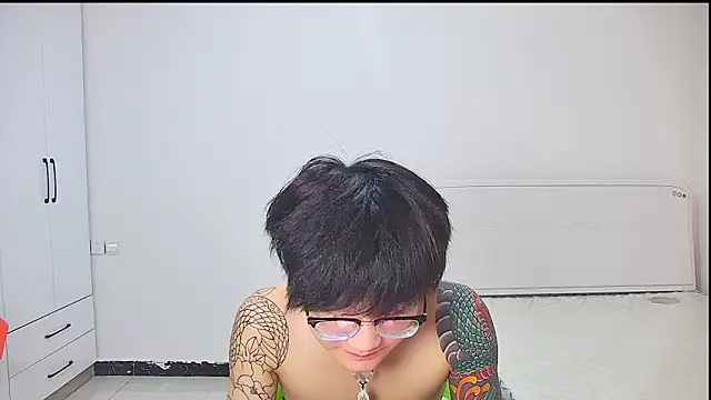 KK-cuteboy's Webcam Show