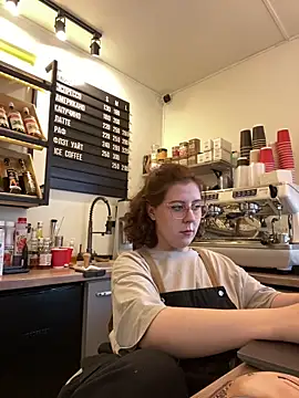 cinnabon_'s Live XXX Chat