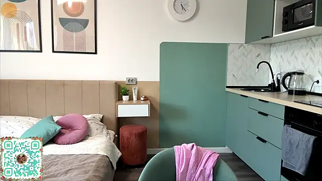MonaBlisss Webcam Show