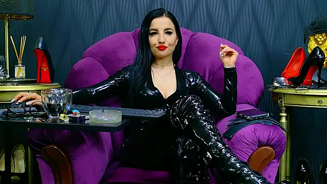 VivianReeve Chat XXX in diretta
