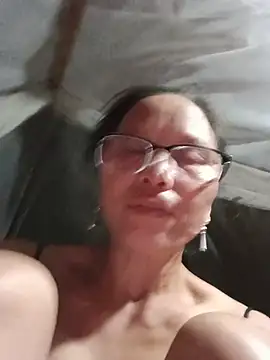 Tina6886n Webbikameraesitys