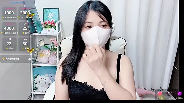 Clover_Nhi Chat XXX live