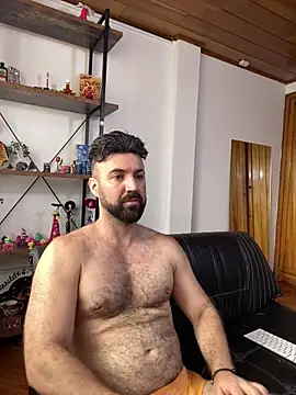 ADONIS_ART01 Webcam-Show