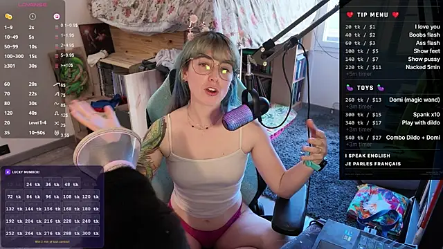 Lovilyn24's Webcam Show