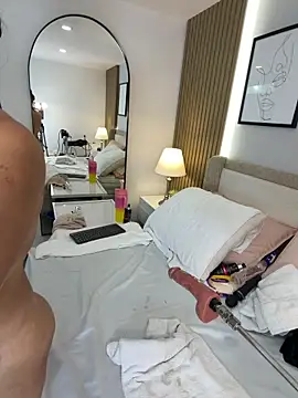 natural_bigboobs' Webcam Show