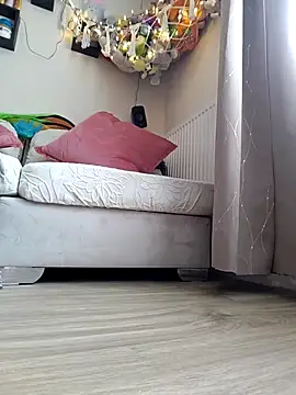 Milky_flexy_cat's Live XXX Chat