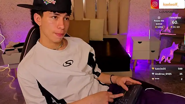 kaelwolf_tay webcam show