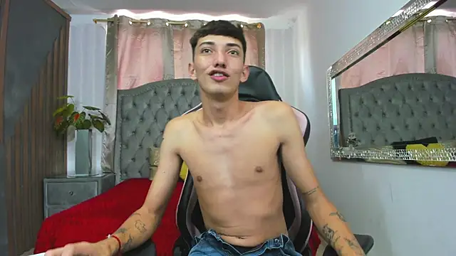 แชท XXX สดของ MichaelVasquex