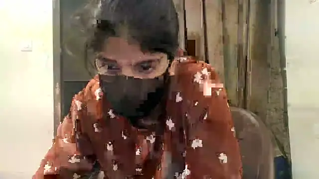 Aayusmatisharma Live XXX-Chat
