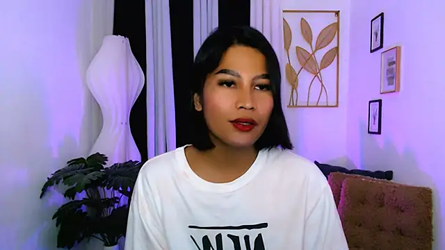 عرض كام YourPrettyBella_TS